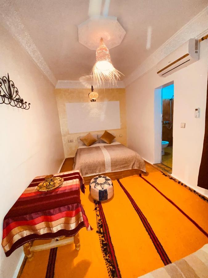 Auberge Tissadrine Akhendachou n'Ait Ouffi Exteriér fotografie