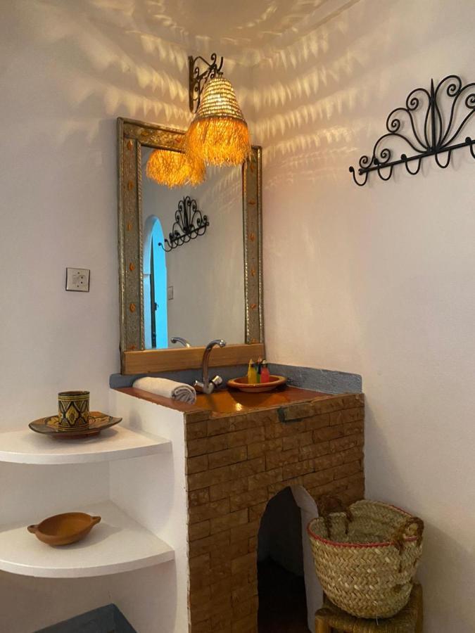 Auberge Tissadrine Akhendachou n'Ait Ouffi Exteriér fotografie